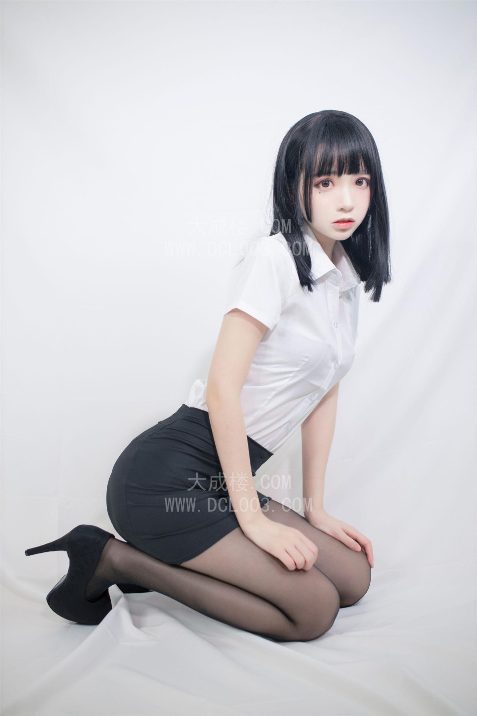 湖里风骚迷人小骚妹