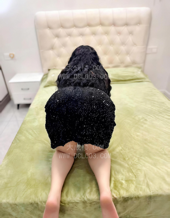滨江肥臀骚货春节不休