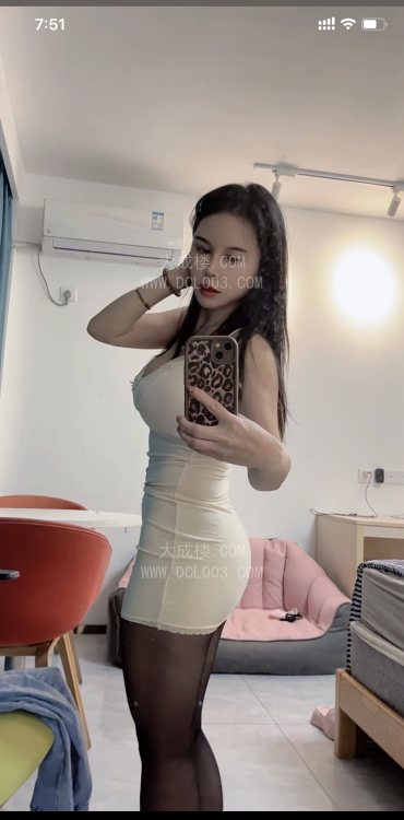 佛山舌吻丰满妹子