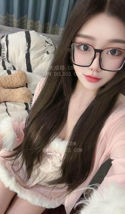 普陀制服可爱小女友
