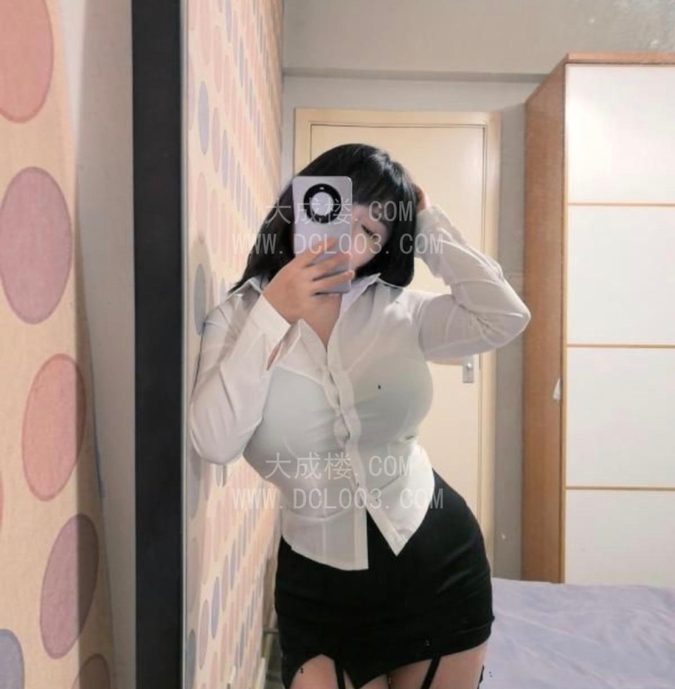 成都肥臀巨乳小酒