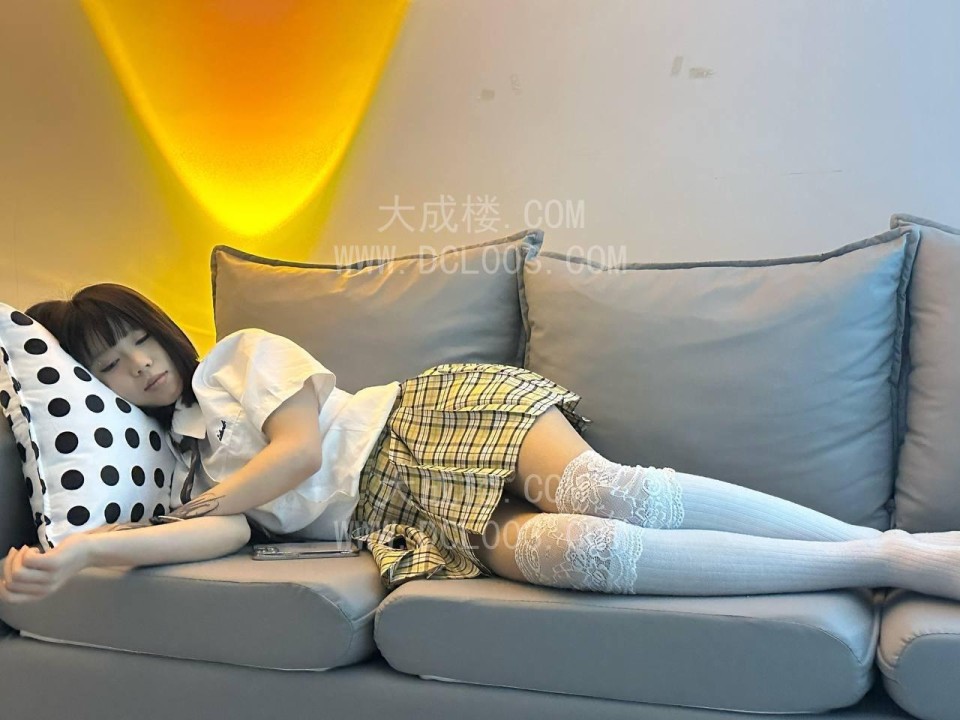 无锡抓龙筋蛇纹嫩妹小倩