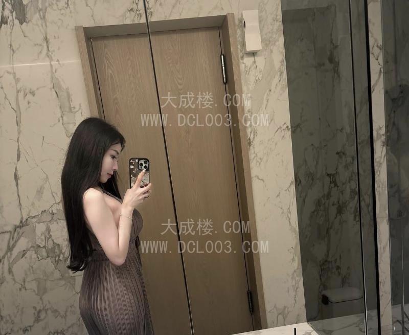 南昌童颜巨乳美女老师