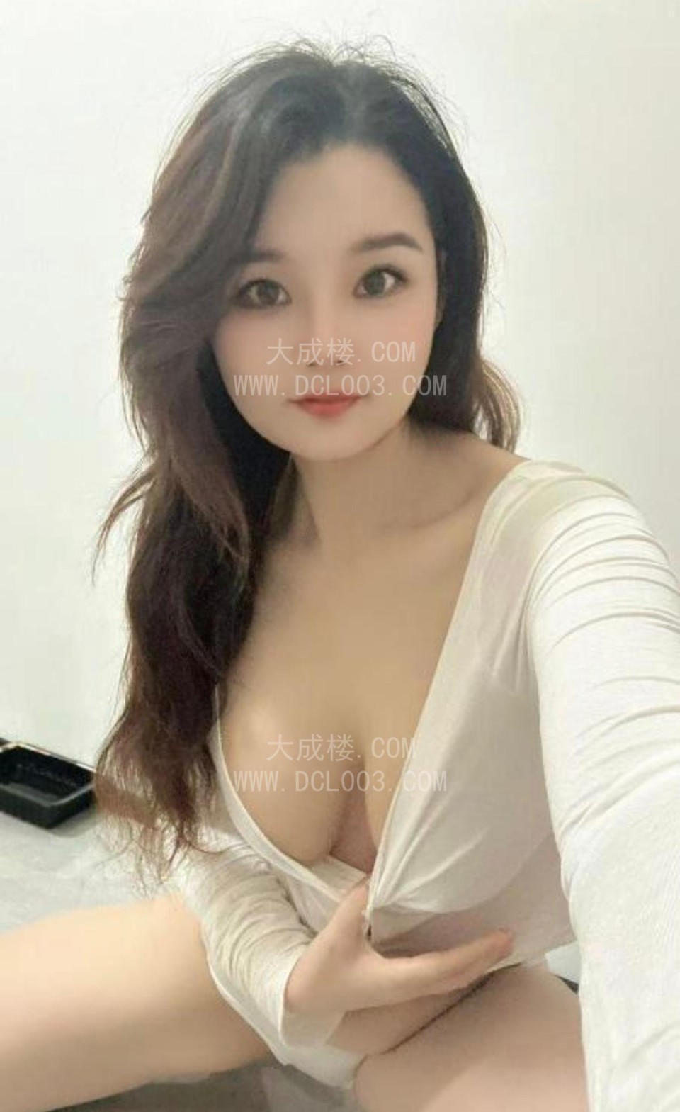福田白丝大波小姐姐