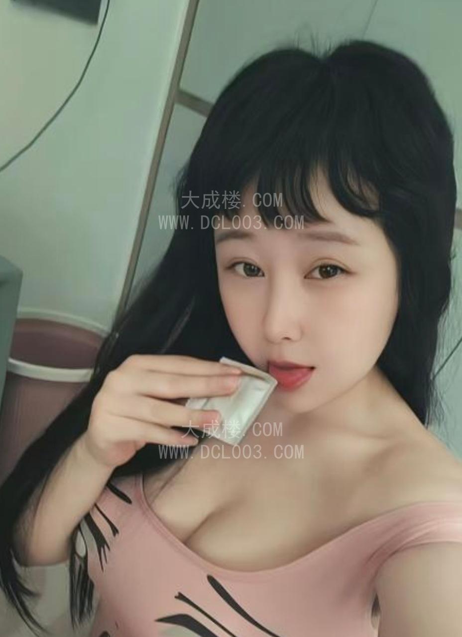 杭州娃娃脸巨乳少妇