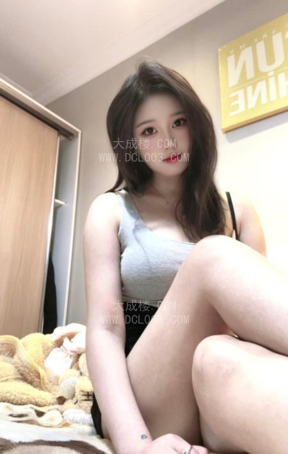 徐汇制服大胸诱惑