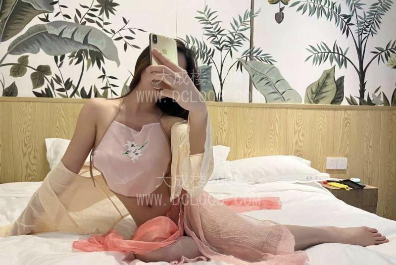 长沙极品美腿小妹子