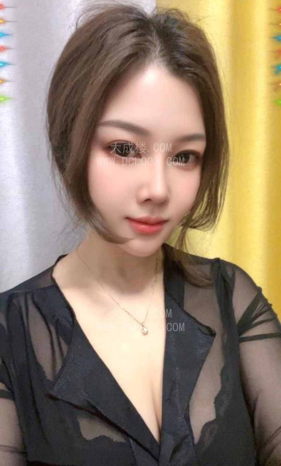 西安翘臀人妻小娜