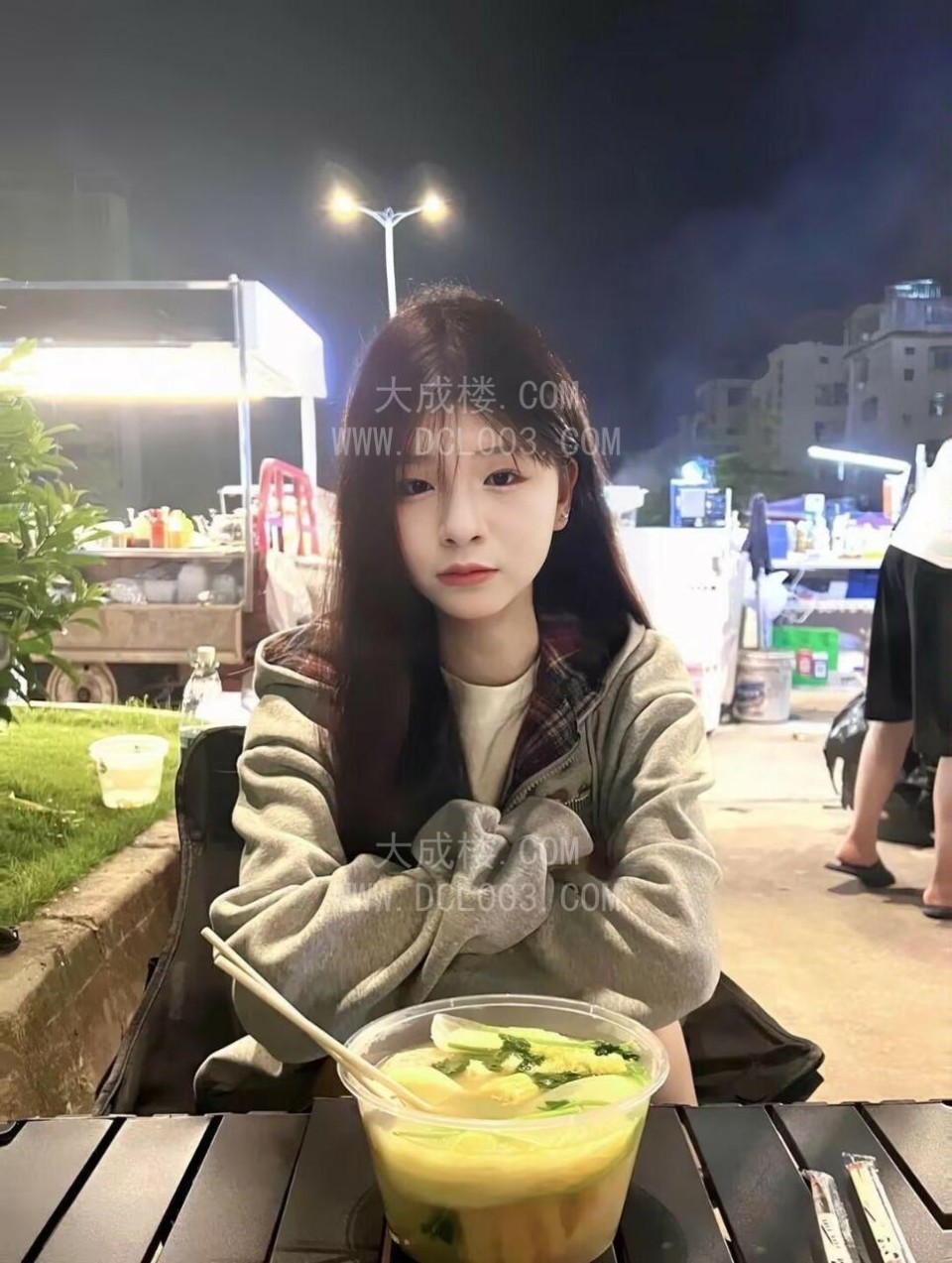 龙华晓希可舌吻