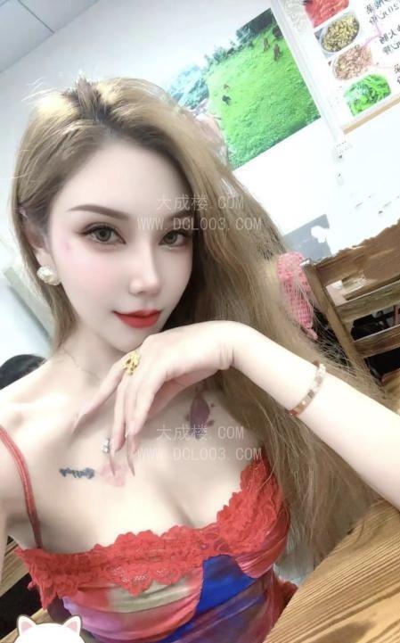天津颜值身材很棒的小姐姐
