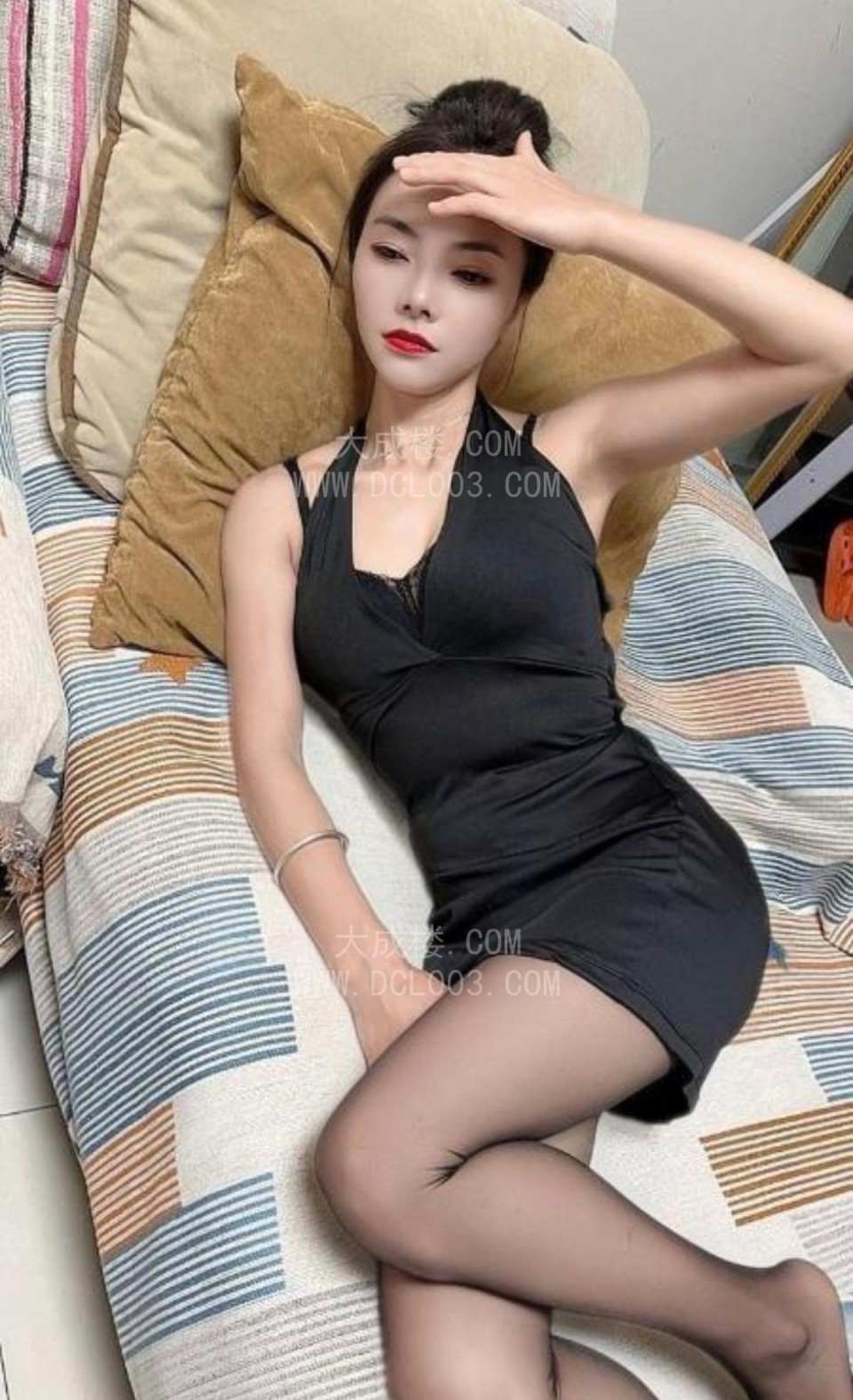 南岸排骨精朵朵