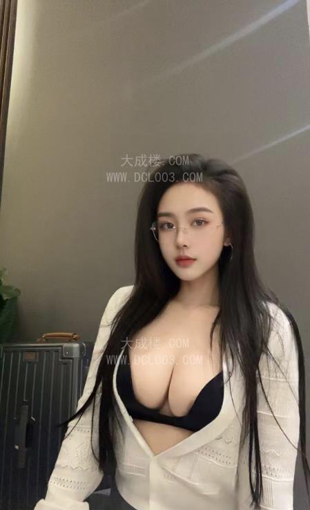 福田美乳妹子