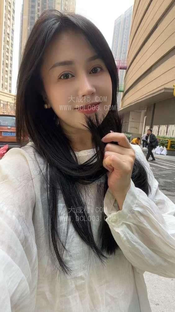 海珠性感迷人御姐如梦