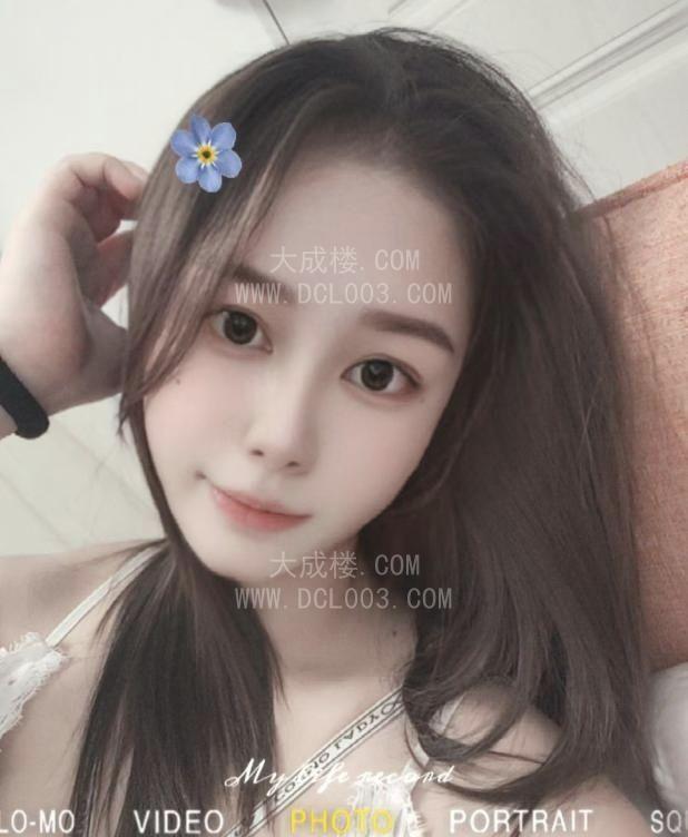 海珠温柔性感妹子