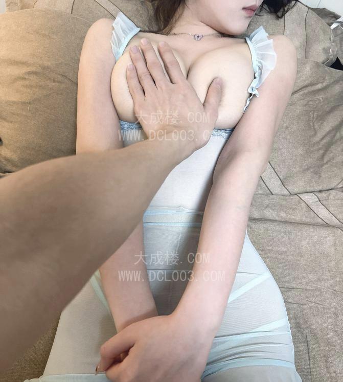 河东年轻小姐姐