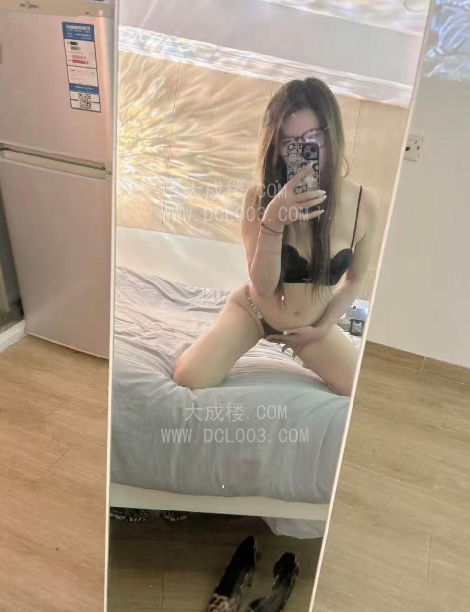 宝安私约骚露老师