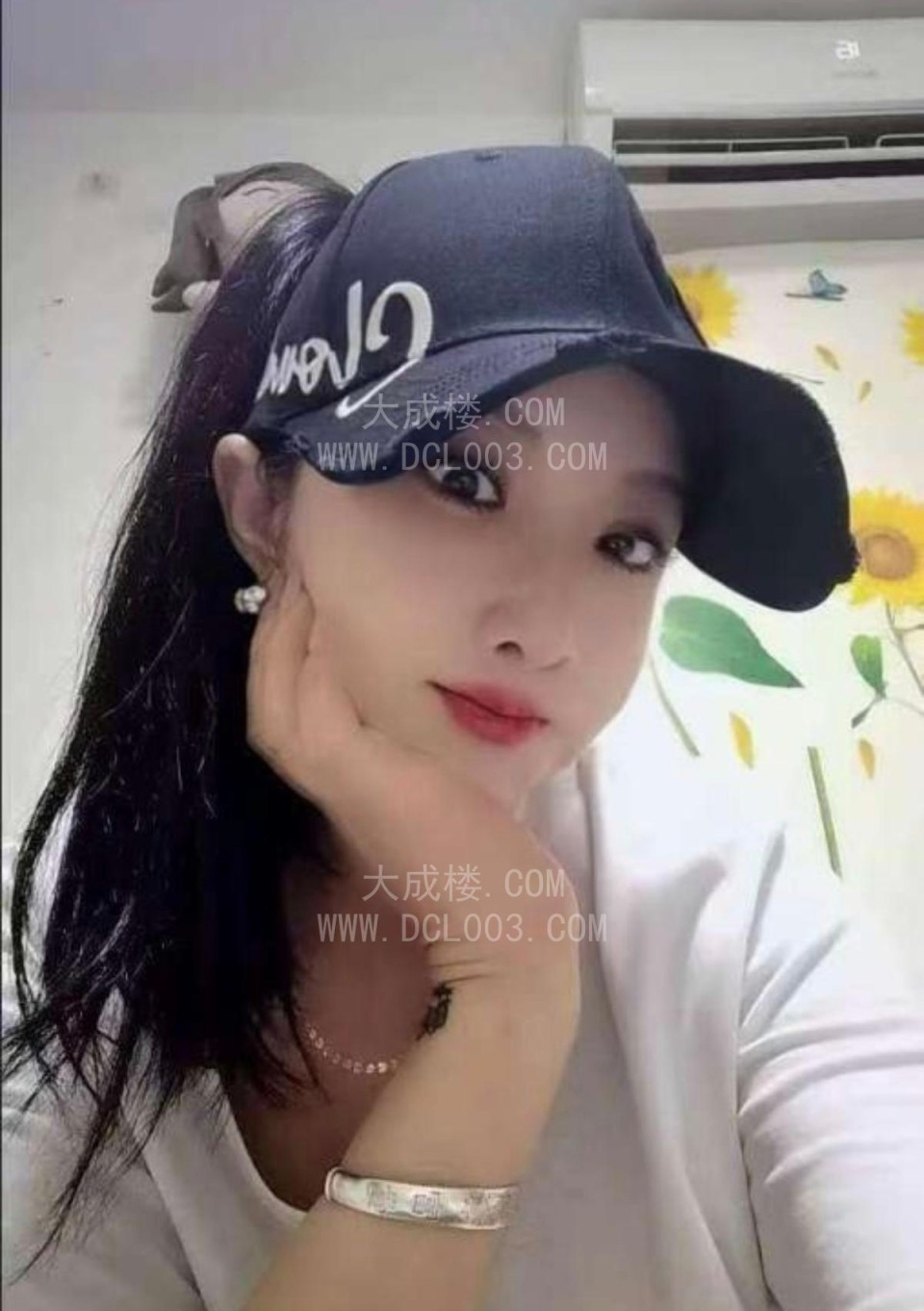 龙华风骚丰满少妇