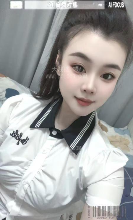 有颜有奶小姐姐