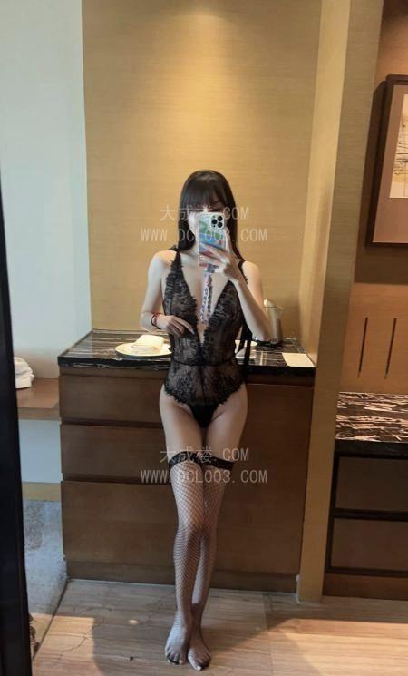 苗条身材颜值老师
