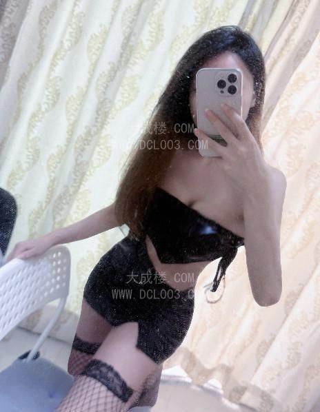 福田性感妩媚意中人