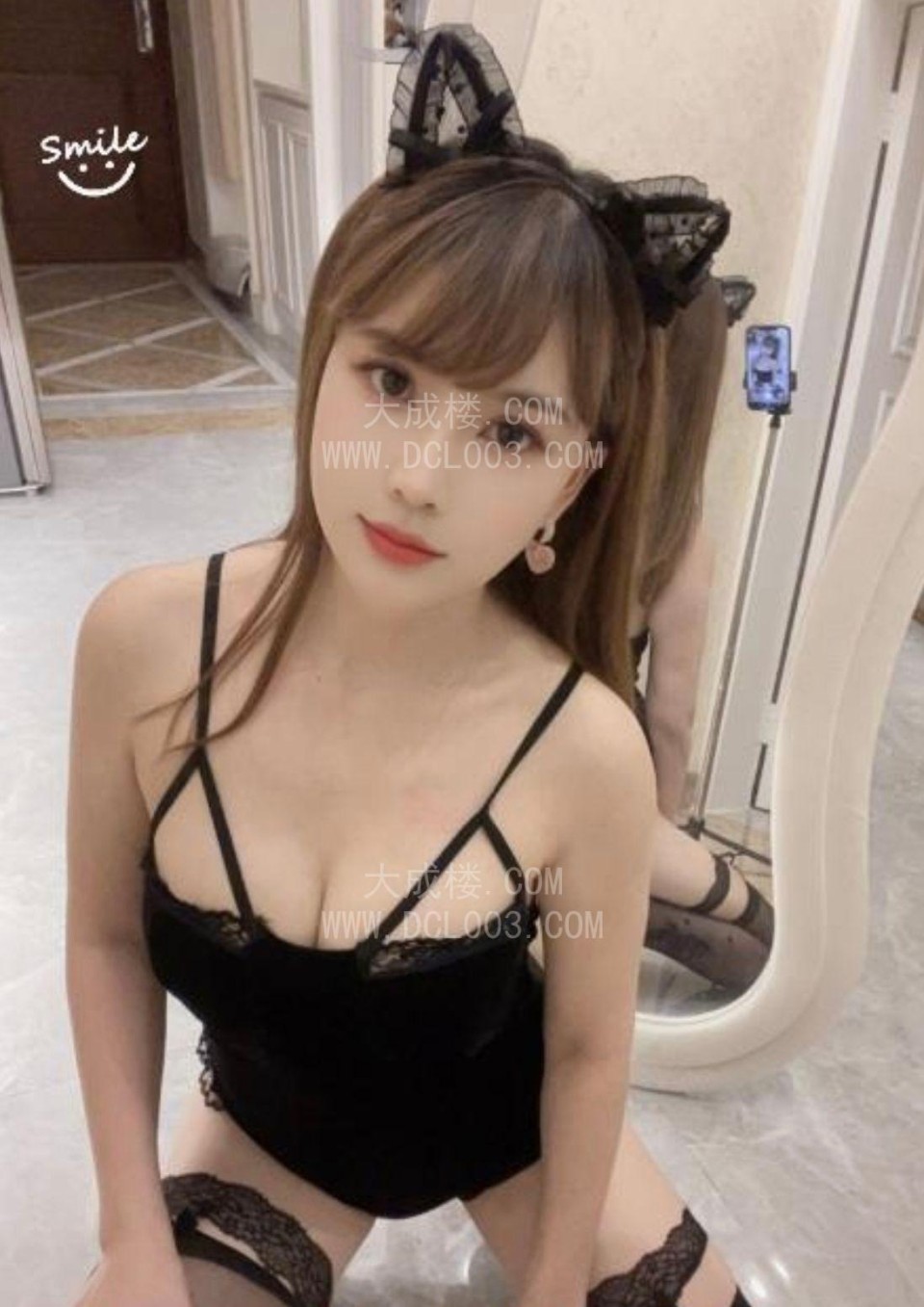肤白颜值诗诗老师